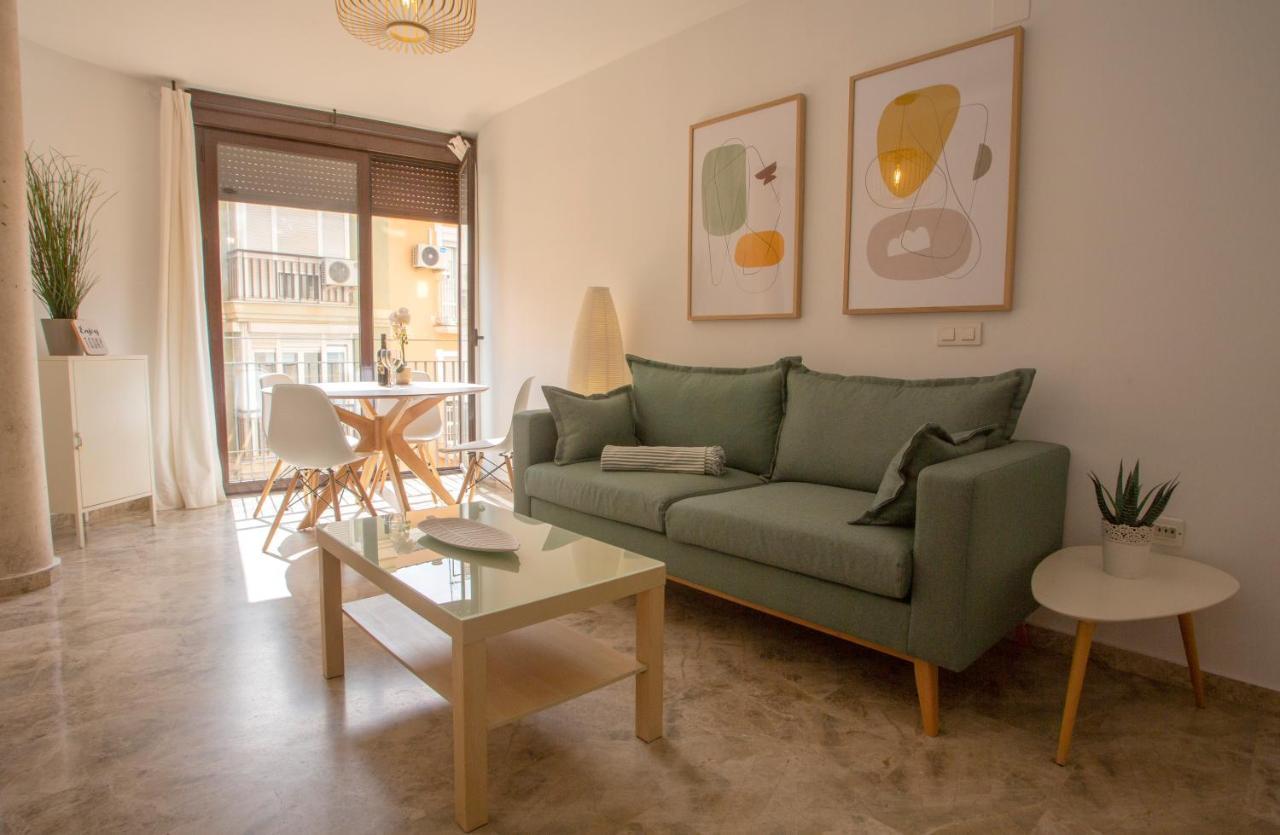 Apartamento Santuario De La Victoria Malaga Exterior photo