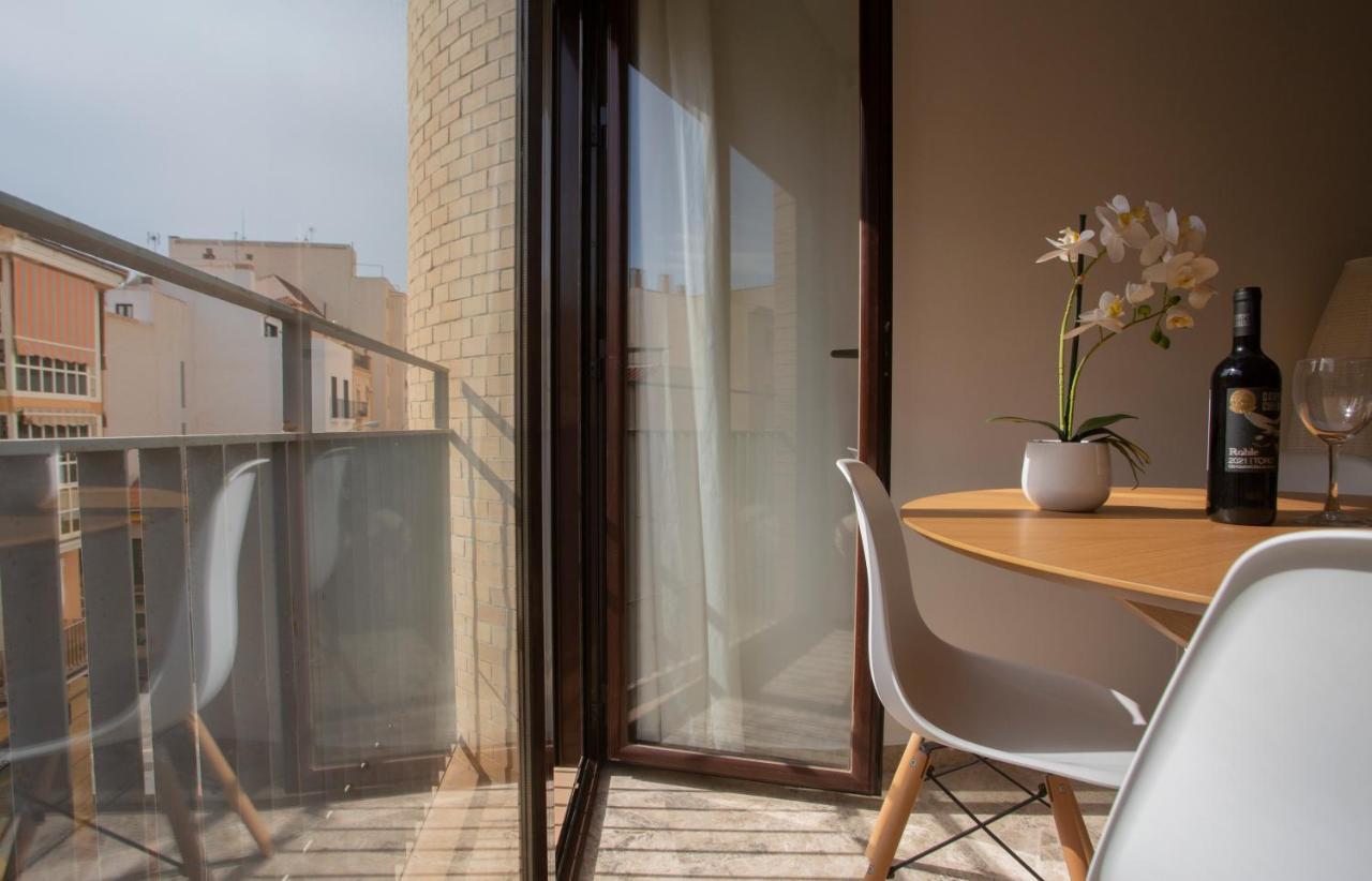 Apartamento Santuario De La Victoria Malaga Exterior photo